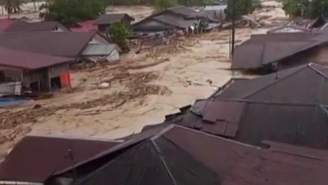 Dampak Banjir Bandang-Longsor di Sumut: Ribuan Rumah Rusak, 2 Jembatan Putus